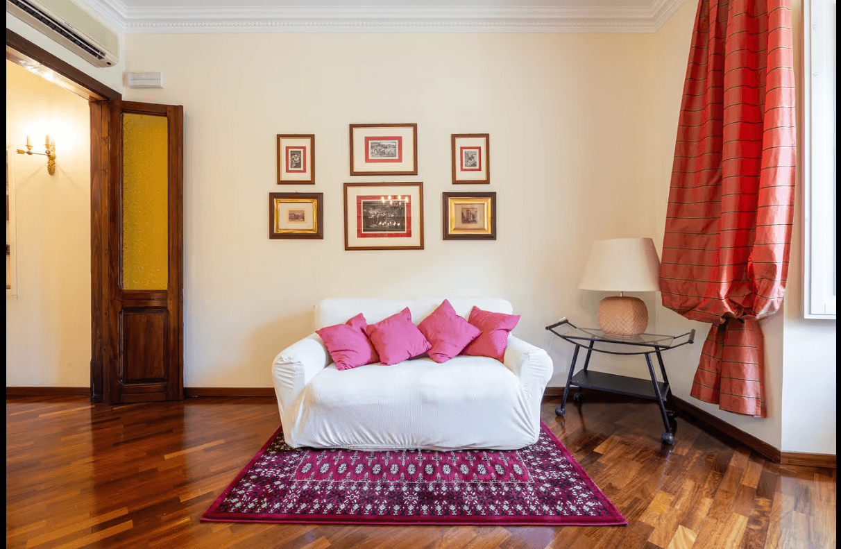 Second bedroom sitting area at ĀMĪTA